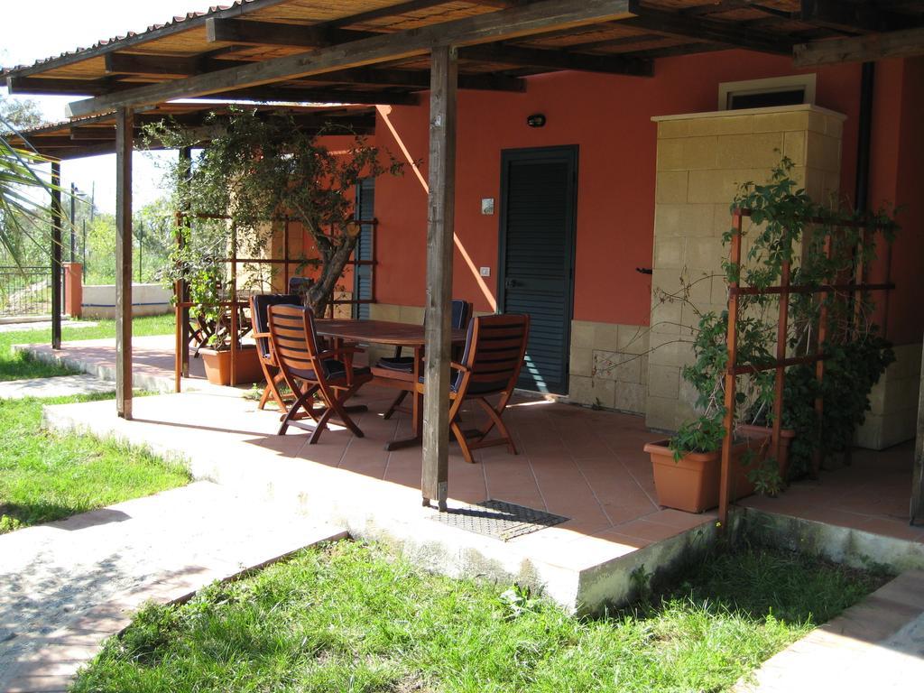 Residenza Mediterranea Zambrone Room photo