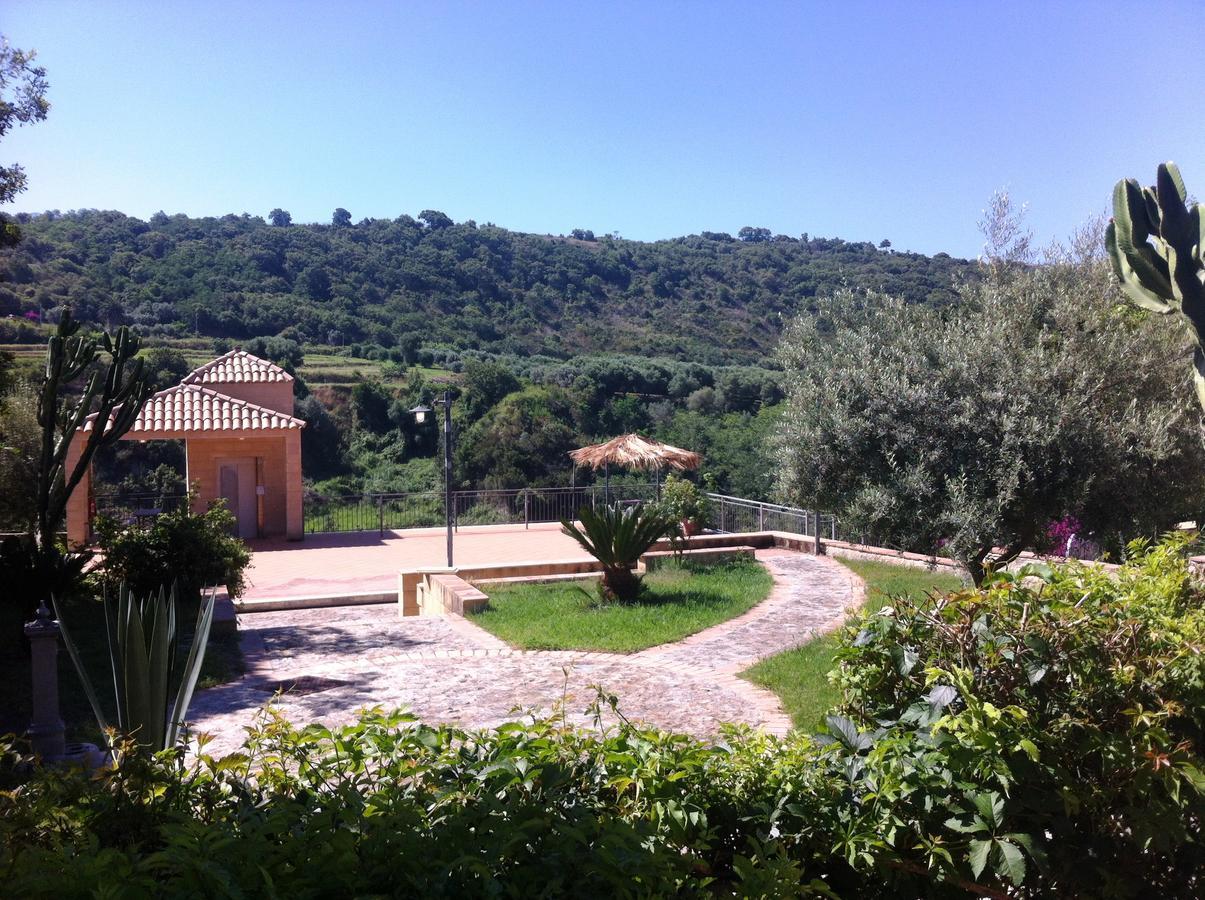 Residenza Mediterranea Zambrone Exterior photo